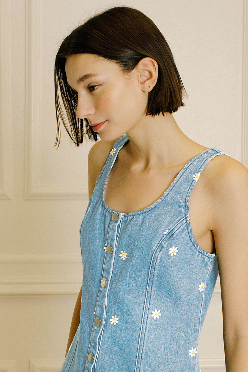 Lisette Daisy Denim Romper Details