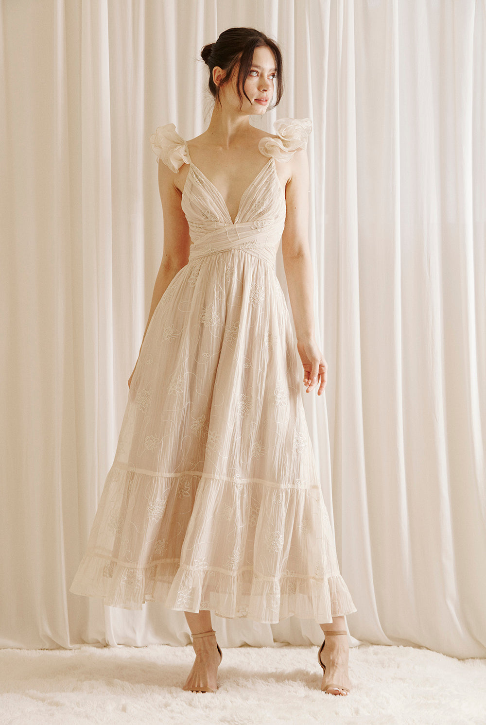 Jolie Romantic Embroidered Flowers Maxi Dress Alternative