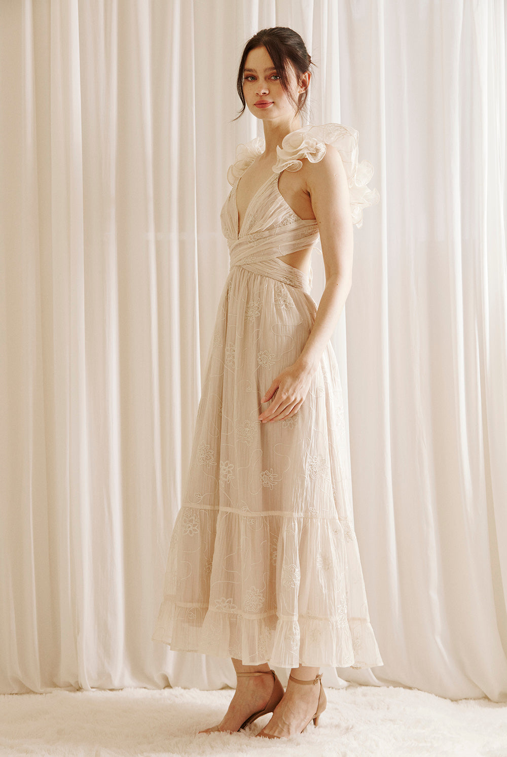 Jolie Romantic Embroidered Flowers Maxi Dress Side