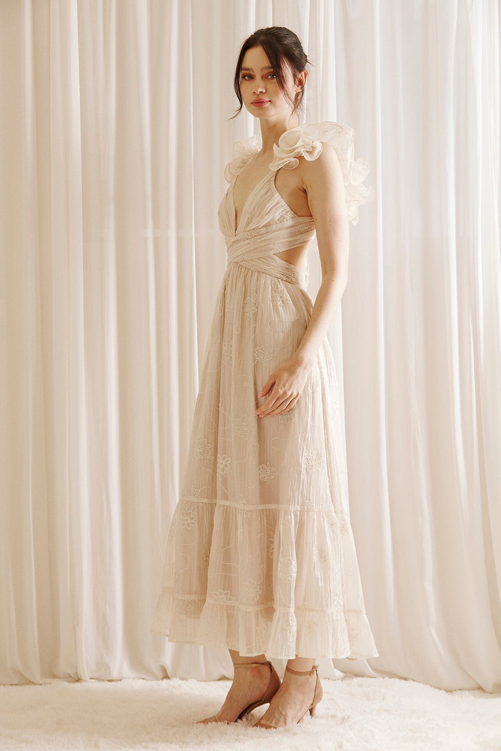 Jolie Romantic Embroidered Flowers Maxi Dress Side