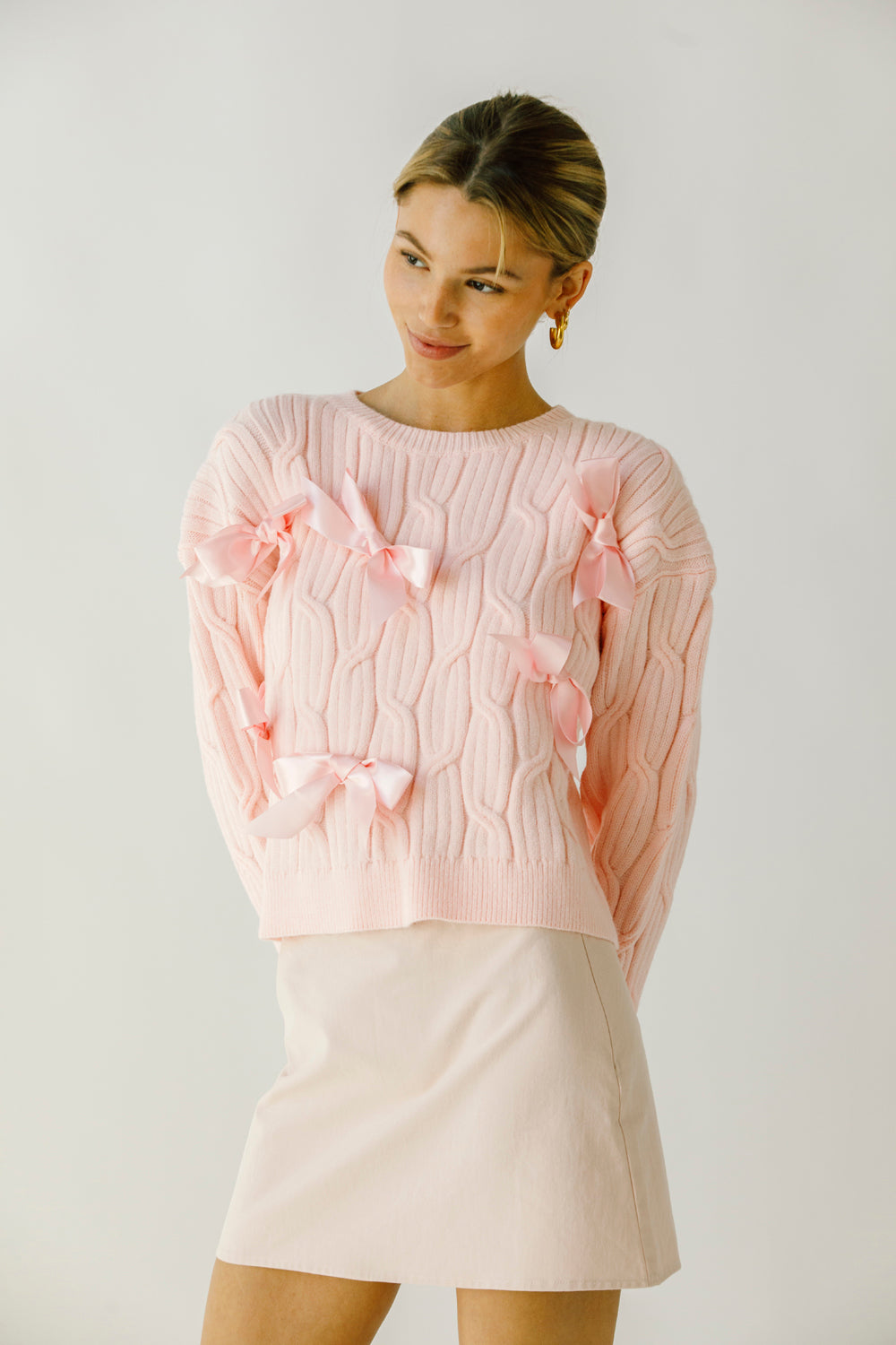 Gwendolyn Bow Sweater Alternative in Pink